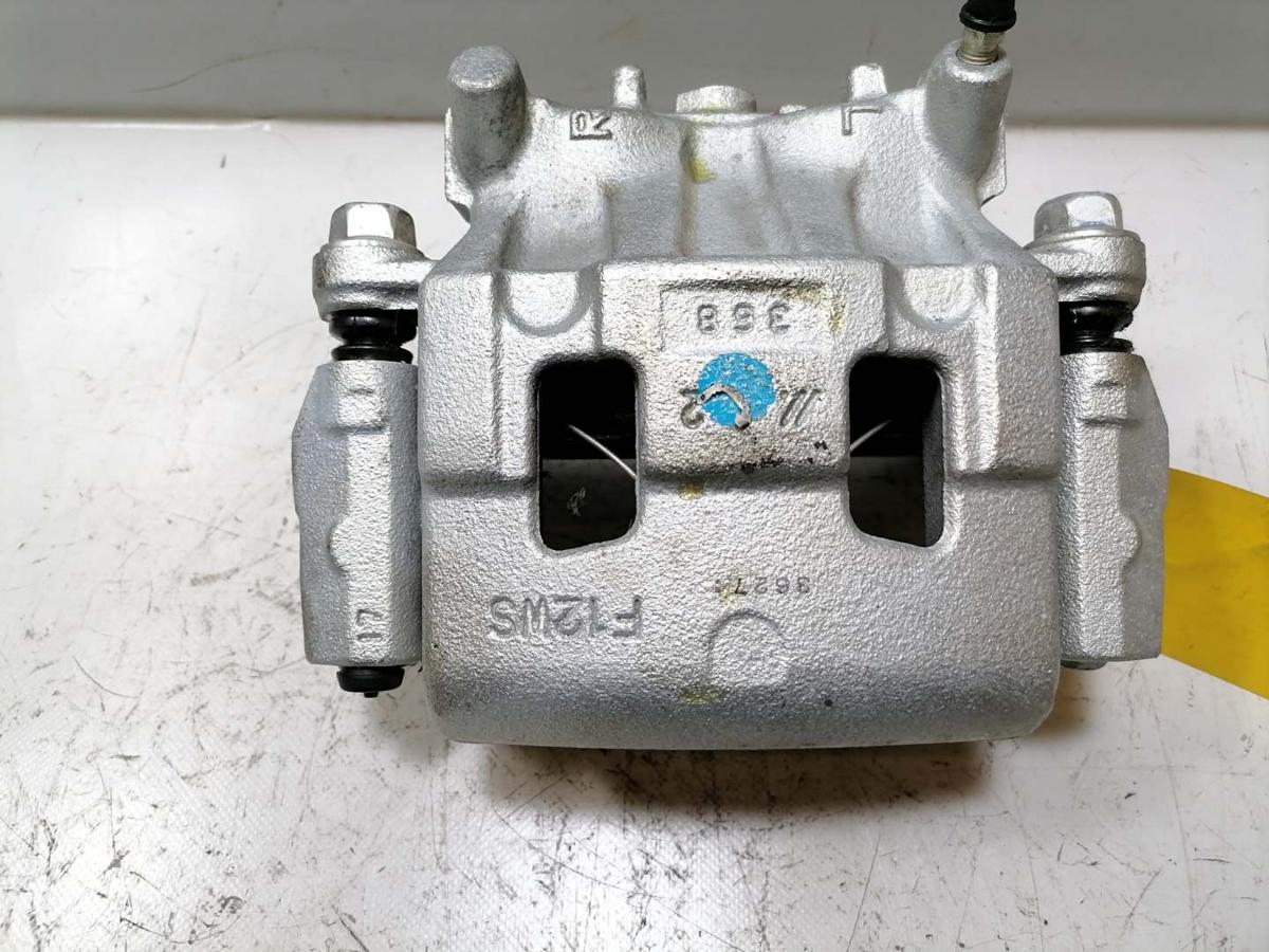 Mitsubishi Eclipse Cross GL3W original Bremssattel vorn links 2.4 72kw Bj.2023